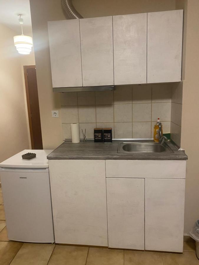 Larisa City Ap Екстер'єр фото